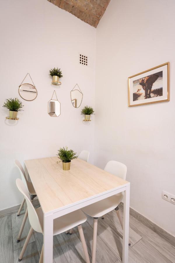 D20- Boutique Apartments, Best Location, By Bqa Budapest Extérieur photo